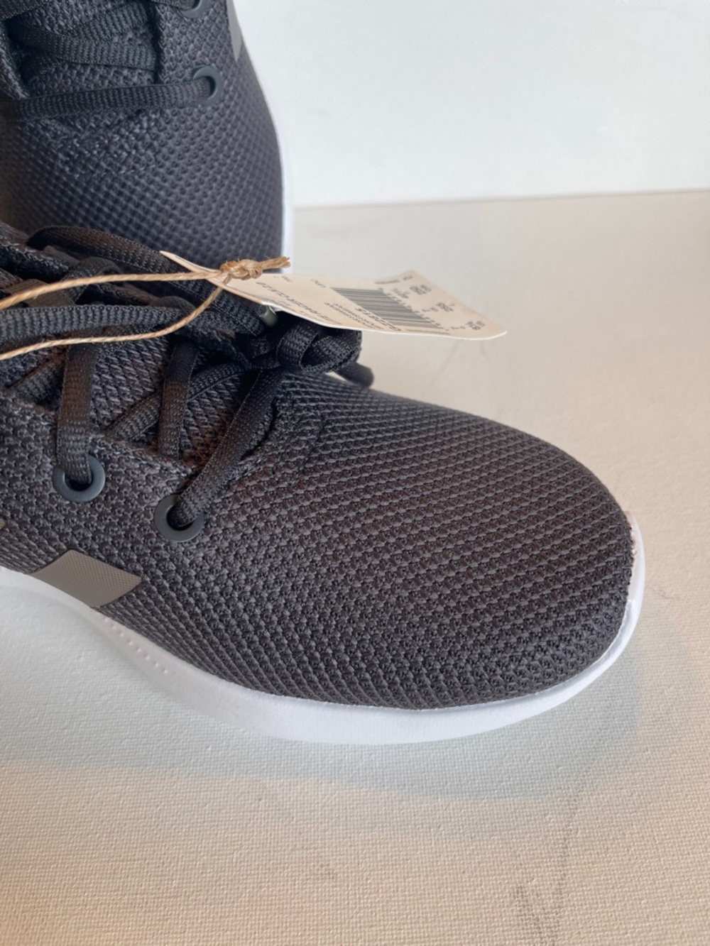 NIB ADIDAS WOMENS LITERACER CLN 2.0 SNEAKER CARBON/IRON METALLIC/CORE BLK SZ 8.5 - Picture 4 of 13